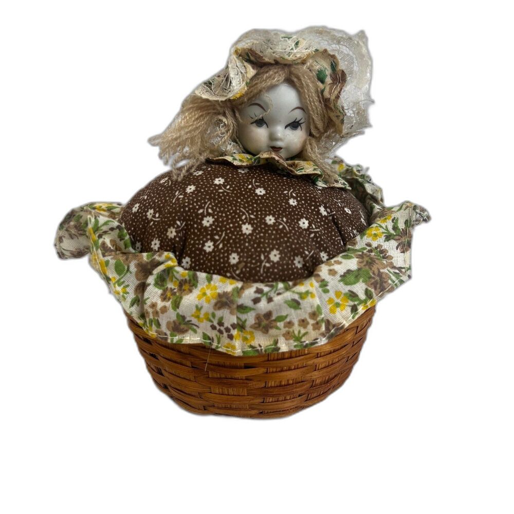 Price Products VTG Pin Cushion in Basket with Doll Head Sewing Accessory